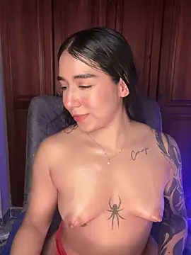 KaditaNavarro's cam snapshot