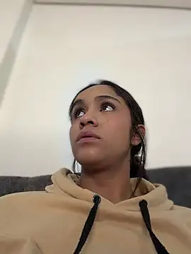 Isabella-Teen's cam snapshot