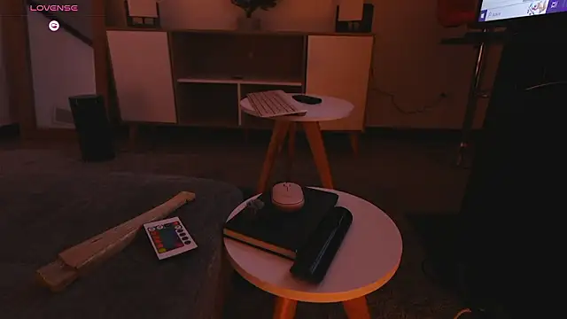 Samantha_night__'s cam snapshot