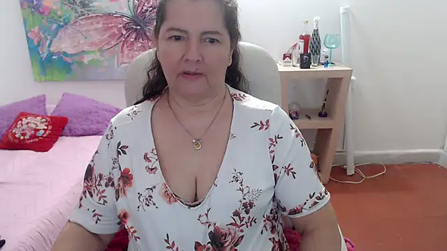 leonela_69's cam snapshot