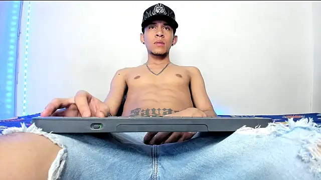 Samuel_Suarez live sex cam