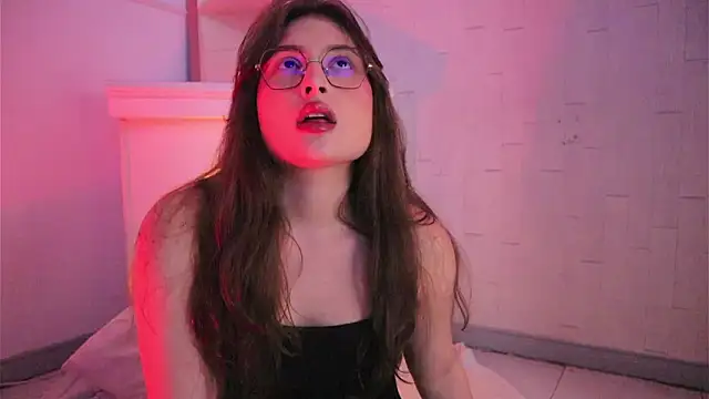 Daisha_Riley's cam snapshot