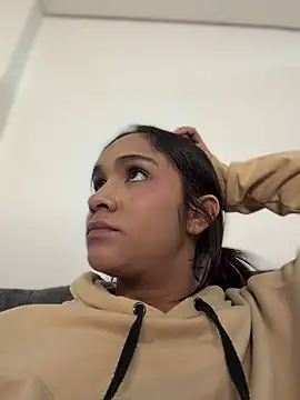 Isabella-Teen's cam snapshot