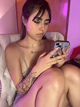 scarlett_pinkk1's cam snapshot