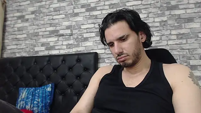 MrTyler667's cam snapshot