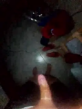 013boyy's cam snapshot