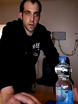 Codymc89's cam snapshot