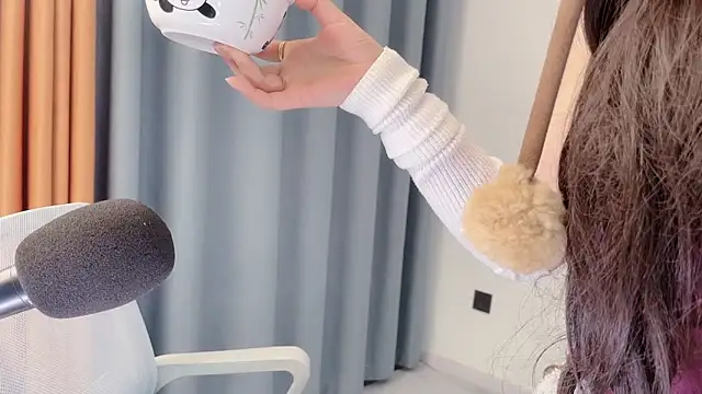 smalldaisy's cam snapshot