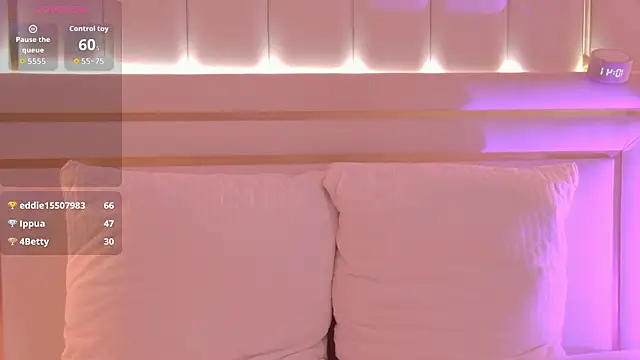 BettyLeen's cam snapshot