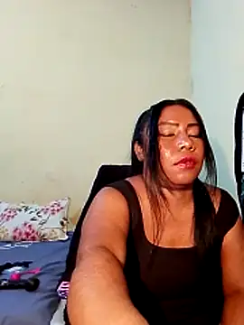 rosmery-navarro's cam snapshot