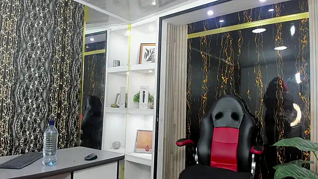 MirandaRossi's cam snapshot