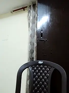 Komal-verma1's cam snapshot