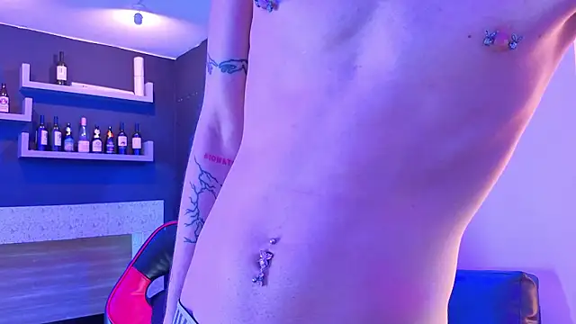 nova_salvatore's cam snapshot