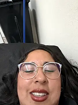 Lottecasanova's cam snapshot