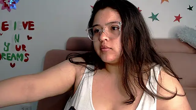 lizzie_c's cam snapshot