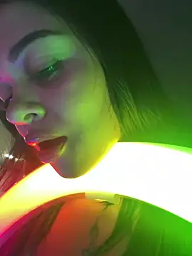 Saray_charmante's cam snapshot