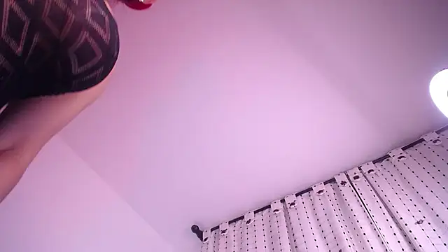 salomecastro_'s cam snapshot