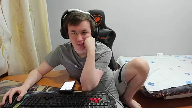 iliaskrislove live sex cam