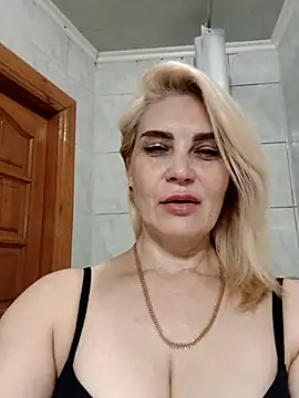 JennyOMay live sex cam
