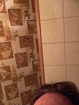 Tonybaloney1972 live sex cam