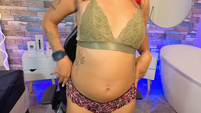 kristen_tay's cam snapshot