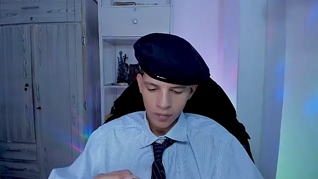 tylernova's cam snapshot