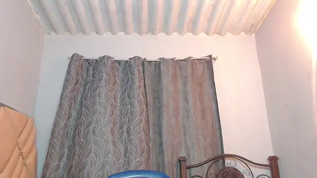 TheXEbonyxxx live sex cam