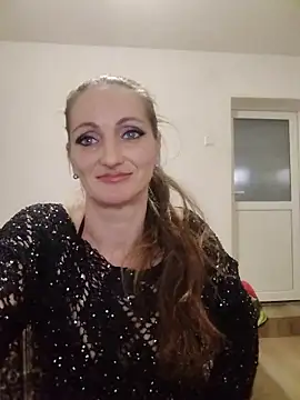 CrazyMaya39 live sex cam