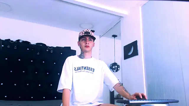 Angel_xxx live sex cam