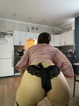 LuxBrunette_ live sex cam