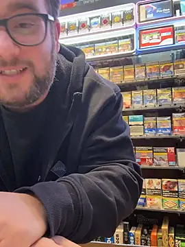 Dominic2295 live sex cam