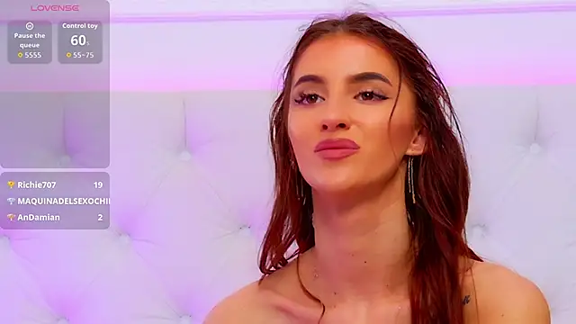 ElisaCharm's cam snapshot