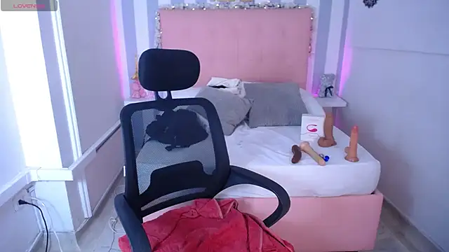 Lunna_boobs's cam snapshot