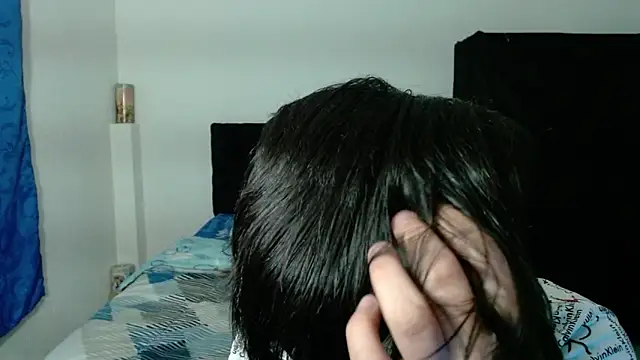 Im_Milan_Rs's cam snapshot