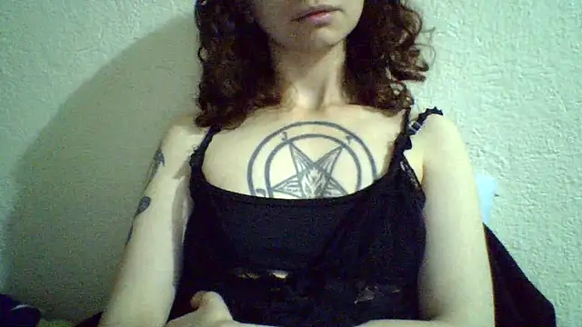 CELEna098rs707's cam snapshot