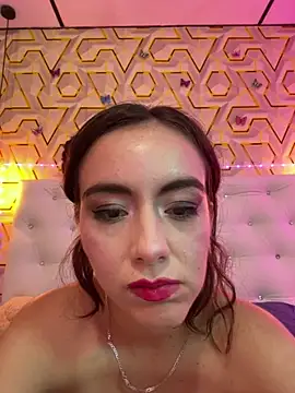 MelanyyJhonson15's cam snapshot