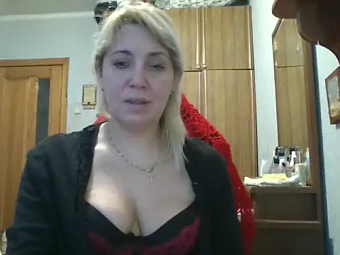 IrinaB1's cam snapshot