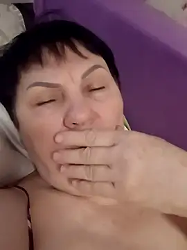 OliviaaSkyy's cam snapshot