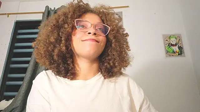 Ada_gales_'s cam snapshot