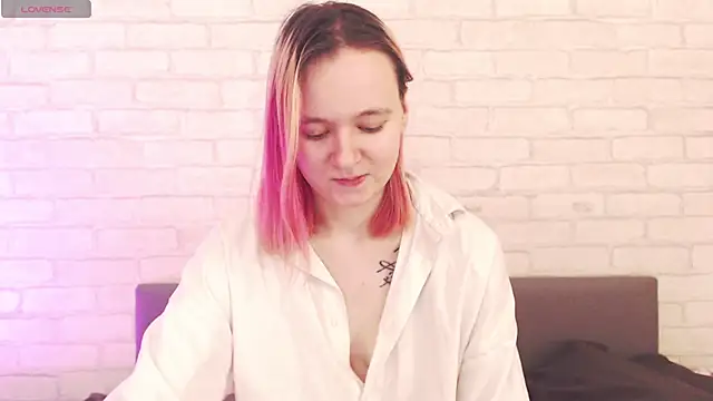 Ericha_Stone's cam snapshot