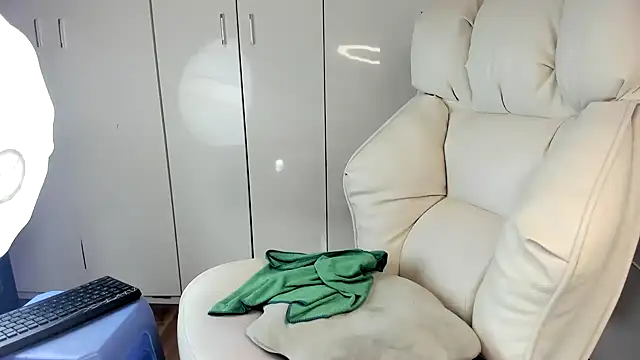 -----Hani-----'s cam snapshot