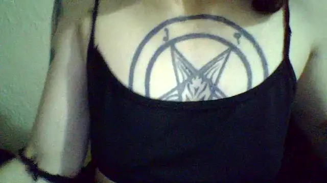 CELEna098rs707's cam snapshot