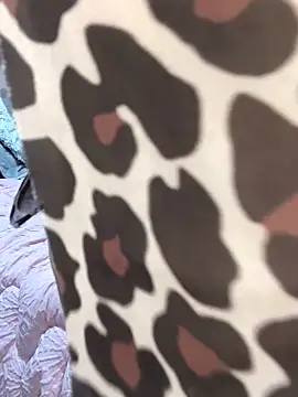 Rachellcooperrr's cam snapshot