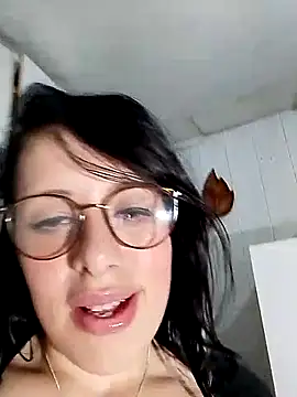 Bellatriz-horse live sex cam