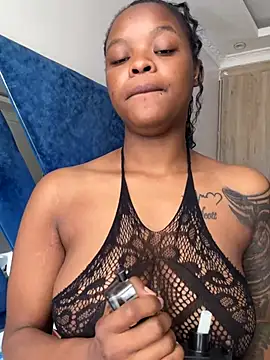 SexxyLunar's cam snapshot