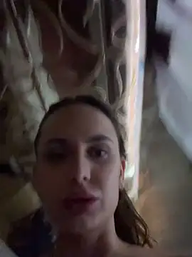 AllaTousNew's cam snapshot