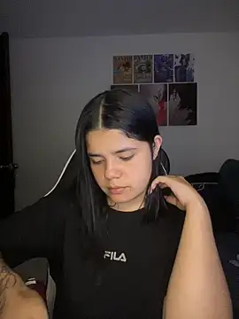 2Angela_'s cam snapshot