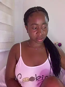 MISSMAYSROOM's cam snapshot