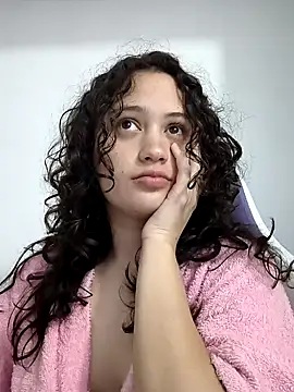 Alana_444's cam snapshot