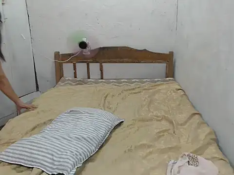 urasian_davao's cam snapshot